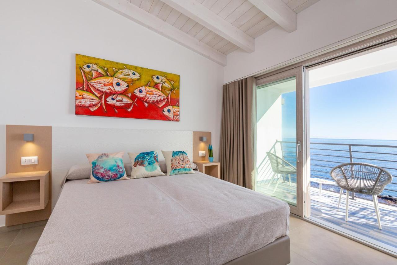 Hotel Caramare Cala Gonone Bagian luar foto