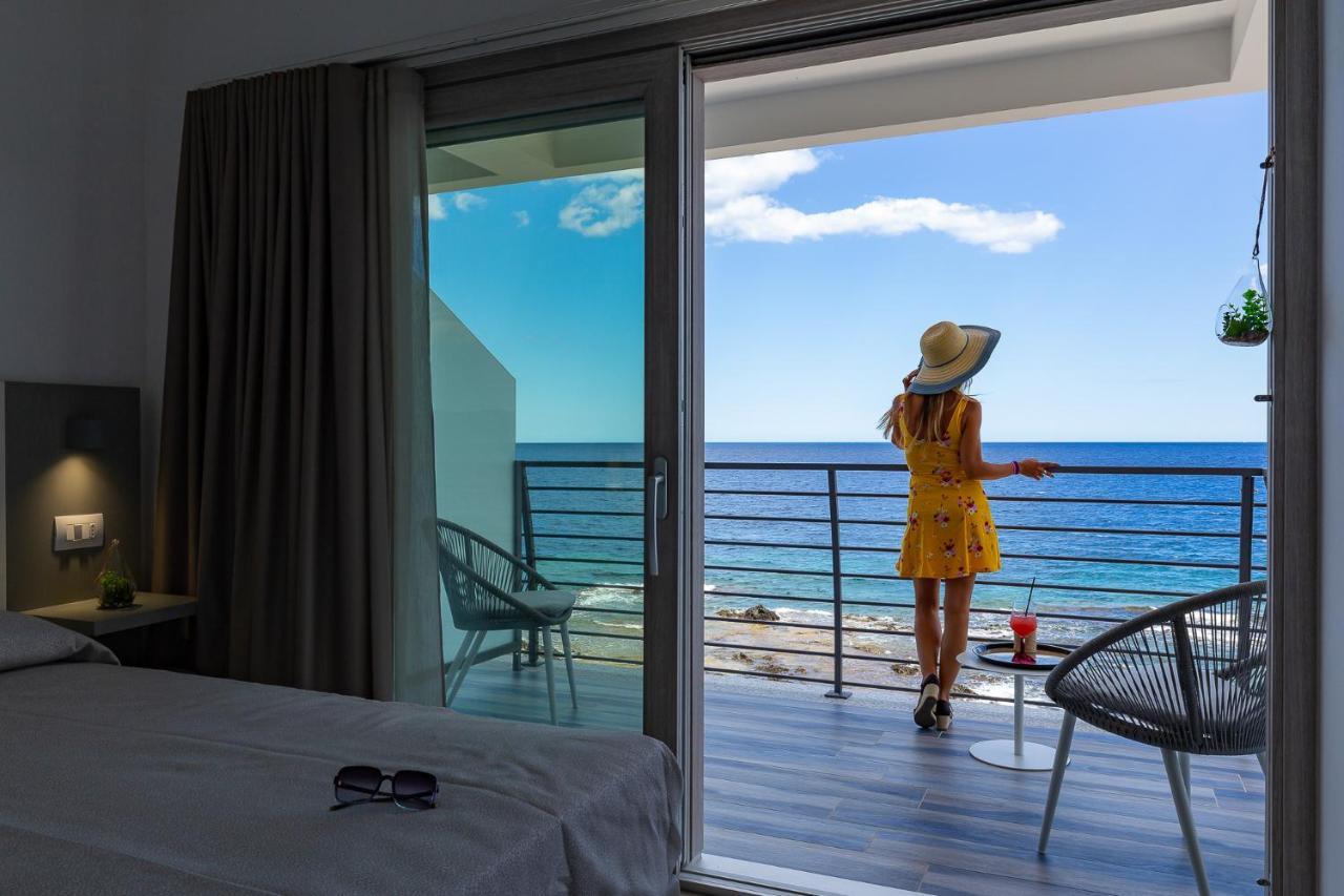 Hotel Caramare Cala Gonone Bagian luar foto