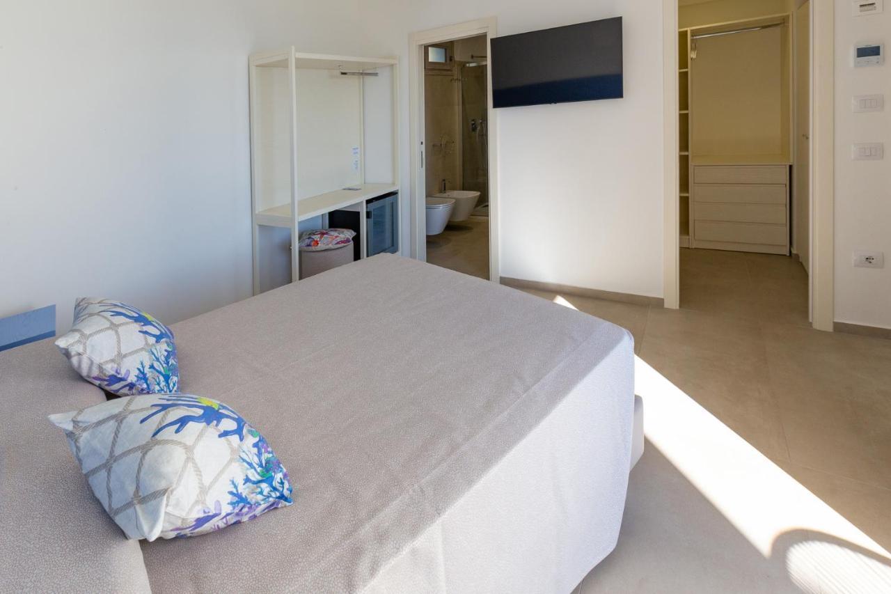 Hotel Caramare Cala Gonone Bagian luar foto