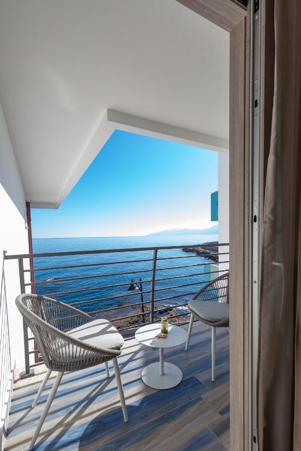 Hotel Caramare Cala Gonone Bagian luar foto